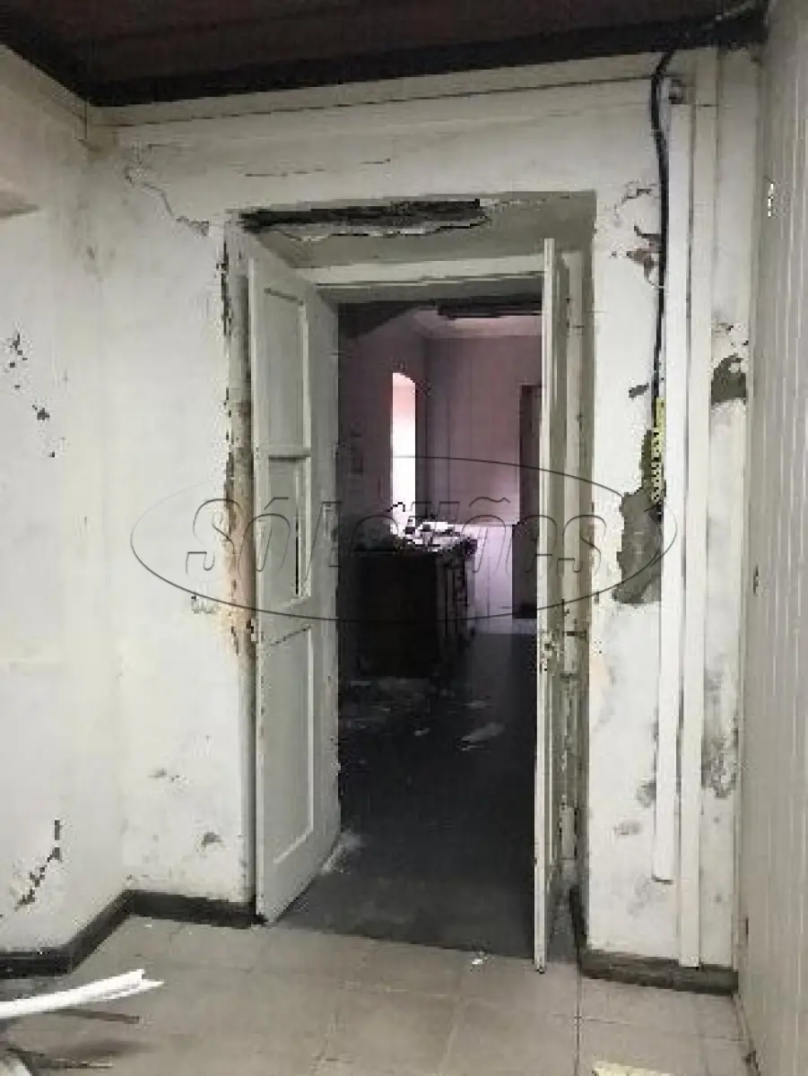 LOTE 003 - TERRENO EDIFICADO EM LAGUNA/SC (CASARÃO)