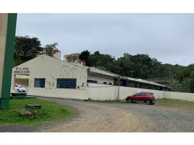 LOTE 001 - TERRENO EDIFICADO
