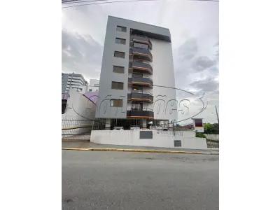 LOTE 001 - Apartamento e garagem