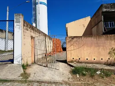 LOTE 327 - RJ/NOVA IGUACU/CASA
