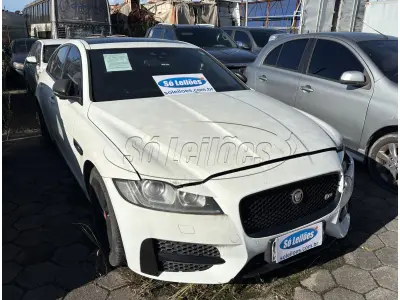 LOTE 002 - Automóvel
