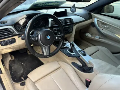 LOTE 005 - Automóvel