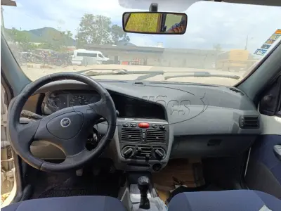 LOTE 002 - Automóvel