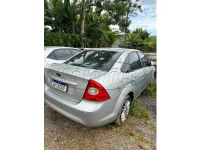 LOTE 001 - Automóvel
