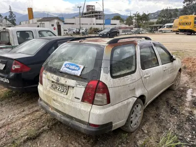 LOTE 005 - Automóvel