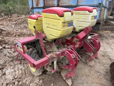 LOTE 017 - Agrícolas