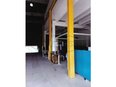 LOTE 001 - Terreno e Galpão