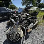 LOTE 043 - MOTOCICLETA