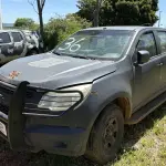 LOTE 036 - PICAPE