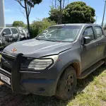 LOTE 036 - PICAPE