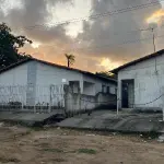 LOTE 215 - PE/TAPISSUMA/CASA