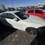 LOTE 001 - Automóvel