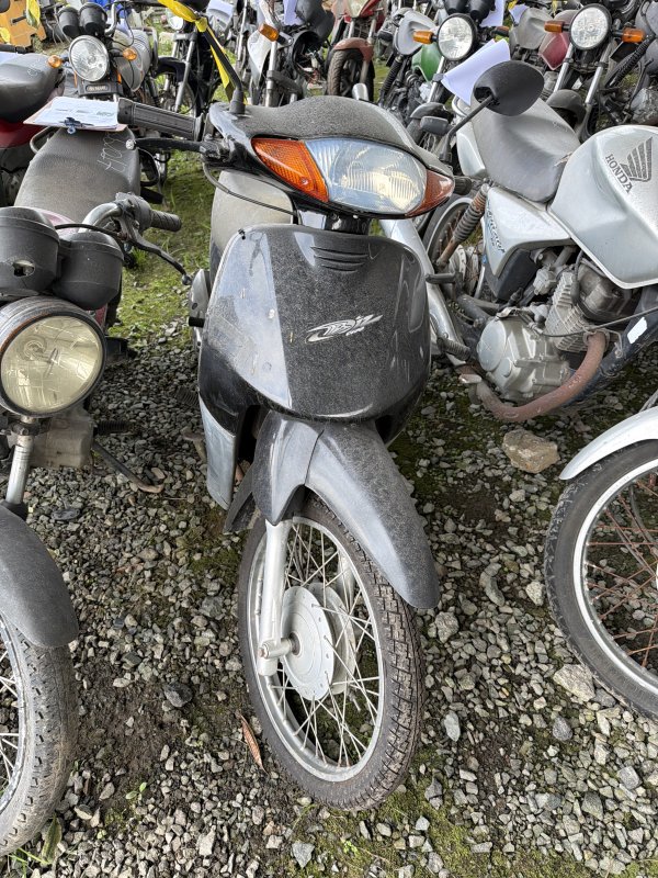 Foto de HONDA/C100 BIZ ES