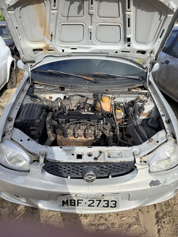 Foto de GM/CORSA MILENIUM