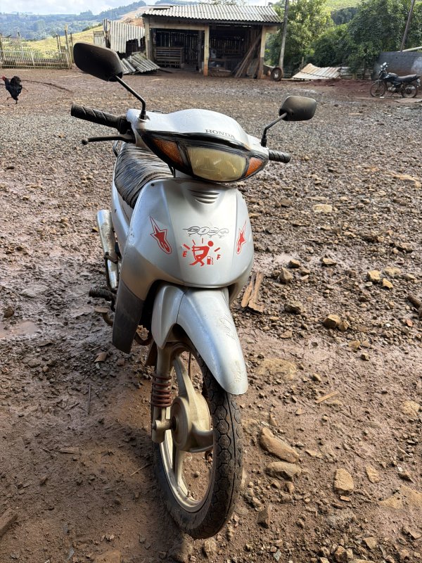 Foto de HONDA/C100 BIZ MAIS